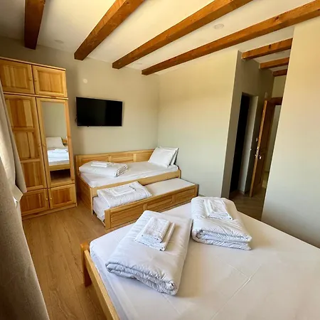 петропавловската къща Lyaskovets