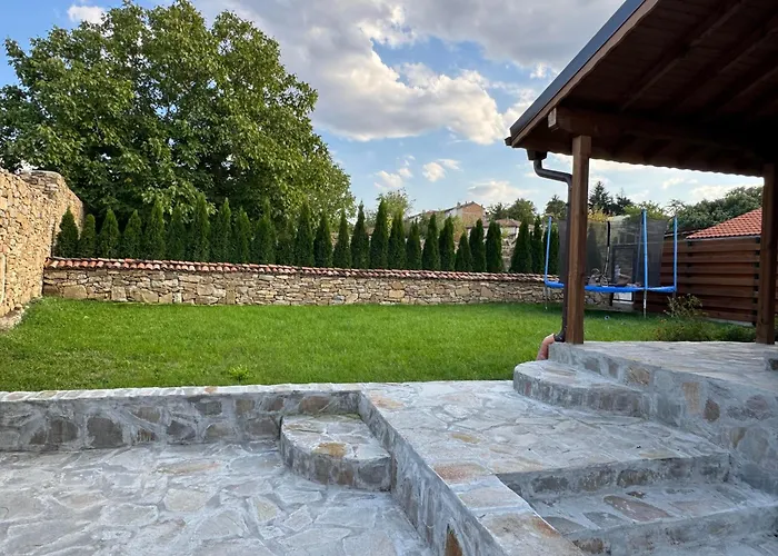 петропавловската къща Hostel