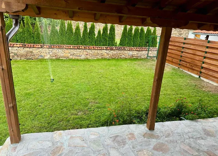 Hostel петропавловската къща