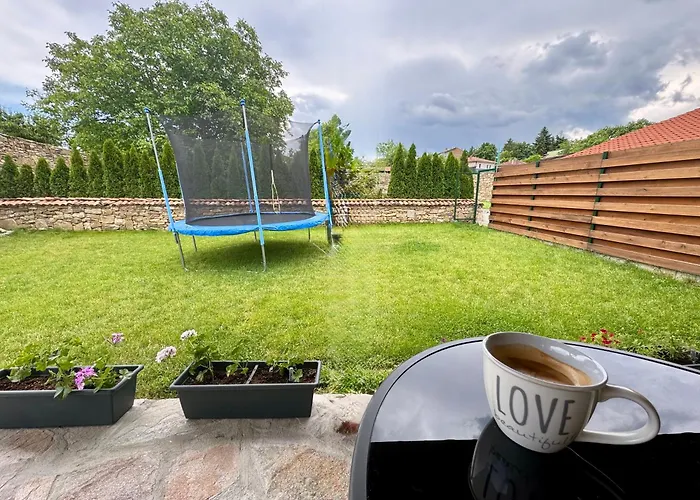 Hostel петропавловската къща Lyaskovets